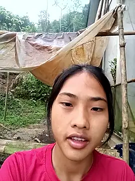 Hoa-tuylip online show from 03/27/26, 12:05