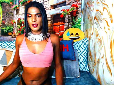 Snapshot of spicybarbie chatting on 02/05/26, 07:35 spicybarbie online show from 02/05/26, 07:35