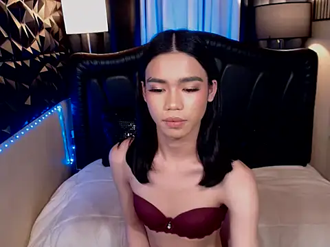 ItsurGirlMiana online show from 02/21/26, 07:37