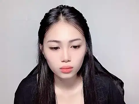 Thuy79 online show from 02/01/26, 03:54