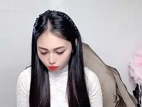 Thuy79 online show from 02/03/26, 03:50