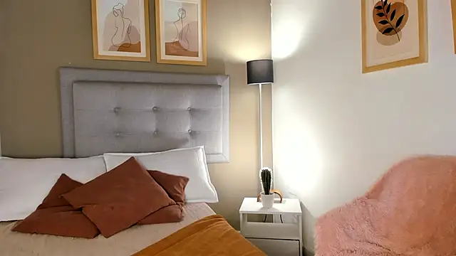 SalomeStorm  online show from 03/03/26, 02:56