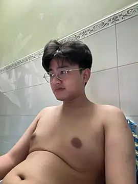 Snapshot of Kami_Kazo chatting on 04/15/26, 02:57 Kami Kazo online show from 04/15/26, 02:57