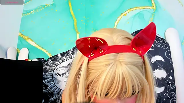 zanyx  online show from 04/21/26, 01:06