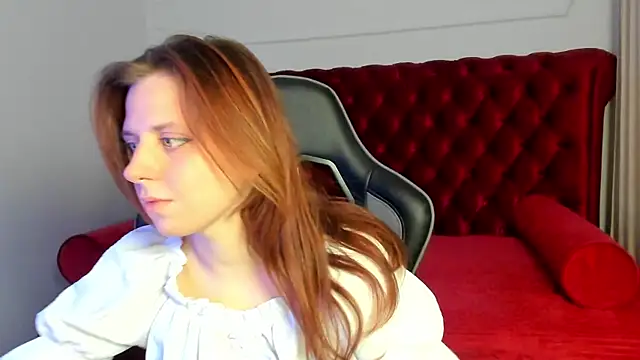 Snapshot of FreyaVey chatting on 02/05/26, 07:35 FreyaVey online show from 02/05/26, 07:35