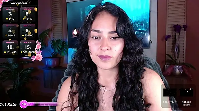 Snapshot of Iris_colette chatting on 05/05/26, 11:35 Iris colette online show from 05/05/26, 11:35