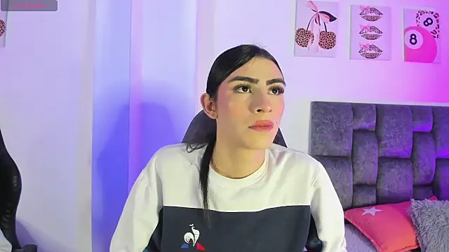 Isabella Moon9 online show from 05/02/26, 11:48