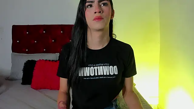 Isabella Moon9 online show from 06/27/26, 11:37