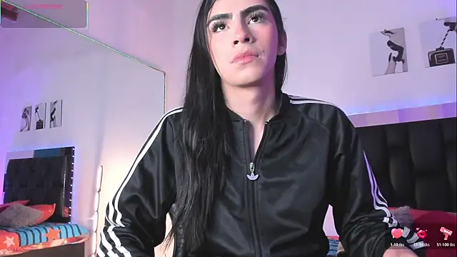 Isabella Moon9 online show from 07/24/26, 11:41