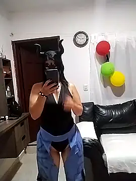 AfroditaX23 online show from 02/04/26, 07:53