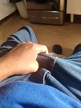 Gustavo52367 online show from 02/06/26, 10:07