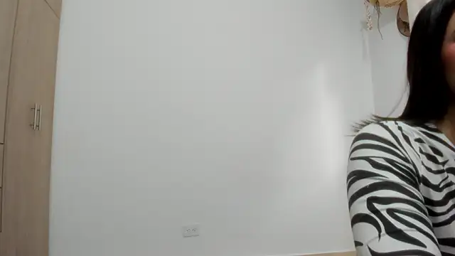 Hannakitten77 online show from 03/05/26, 10:39