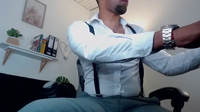 Snapshot of Paolo_Blaze chatting on 06/08/26, 02:39 Paolo Blaze online show from 06/08/26, 02:39