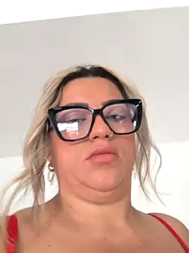 NinaRicci1518 online show from 04/07/26, 02:39