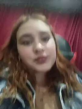 Snapshot of katty_42 chatting on 07/14/26, 02:05 katty 42 online show from 07/14/26, 02:05