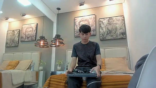 Raphael Nyon online show from 03/06/26, 03:47