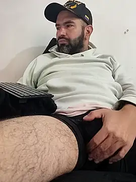 hairyandbigmann online show from 02/10/26, 02:21