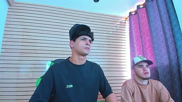 TheBatMansion online show from 03/29/26, 03:45