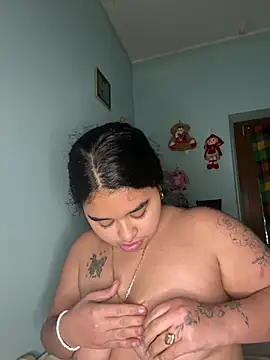 Aloyenita online show from 02/20/26, 12:27