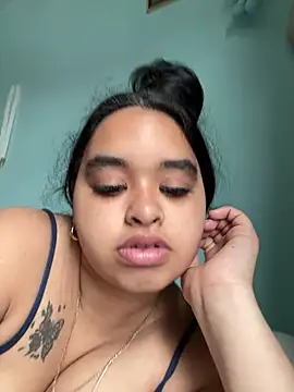 Aloyenita online show from 05/07/26, 10:53