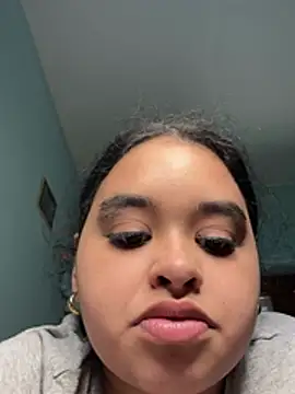 Aloyenita online show from 05/08/26, 10:42