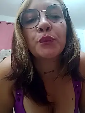 kuramaqueen online show from 03/06/26, 07:49