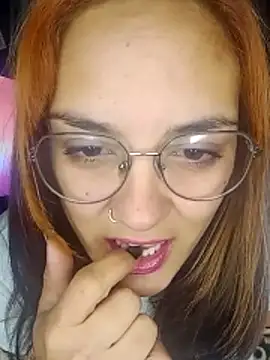 Snapshot of kuramaqueen chatting on 06/10/26, 03:50 kuramaqueen online show from 06/10/26, 03:50