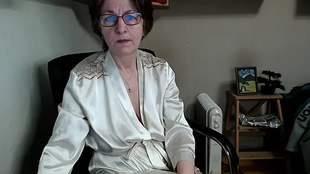 katemodel online show from 03/06/26, 07:05