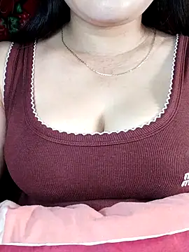 Reina Fcup01 online show from 02/06/26, 01:10