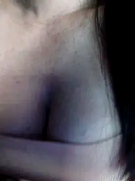 Reina Fcup01 online show from 03/24/26, 12:04