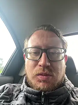 Ecuhot8976 online show from 02/01/26, 10:19