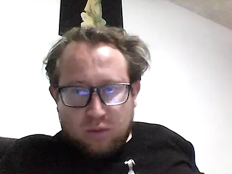 Ecuhot8976 online show from 02/10/26, 03:54