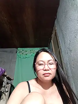 hotpinay 45 online show from 04/16/26, 08:04