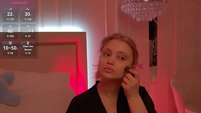 MollyHilton online show from 03/11/26, 06:14