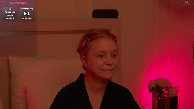 MollyHilton online show from 04/03/26, 06:17