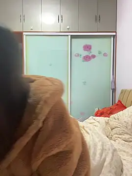 BIGBABYYEYE online show from 02/07/26, 02:43