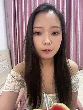 BIGBABYYEYE online show from 07/24/26, 01:31
