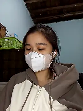 Snapshot of Daisy-lusia2026 chatting on 05/04/26, 02:13 Daisy-lusia2026 online show from 05/04/26, 02:13