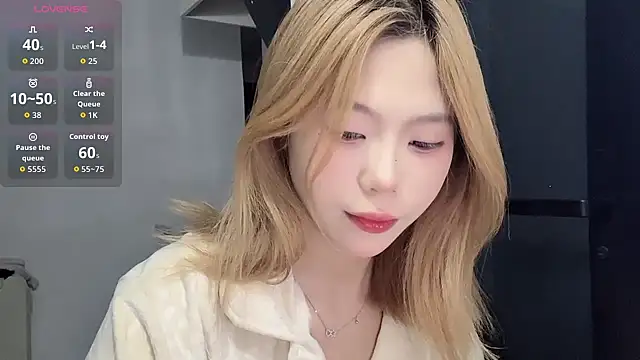 F-Qing online show from 03/05/26, 12:12