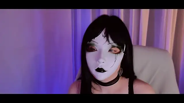 NoirLiliyaa online show from 02/07/26, 06:33