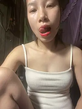 -Xenia  online show from 03/28/26, 03:33