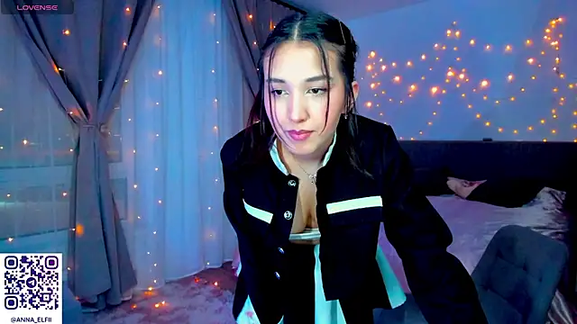 Anna Elfii online show from 02/12/26, 04:46