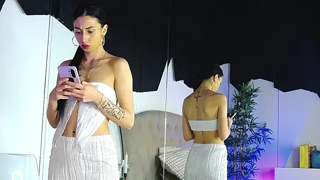 ChloeeDavis online show from 03/05/26, 08:16