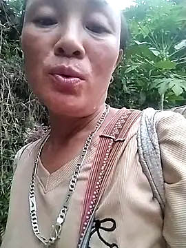 Snapshot of Neoone_1 chatting on 06/15/26, 11:34 Neoone 1 online show from 06/15/26, 11:34