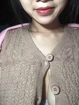 uyensexy online show from 02/06/26, 03:15