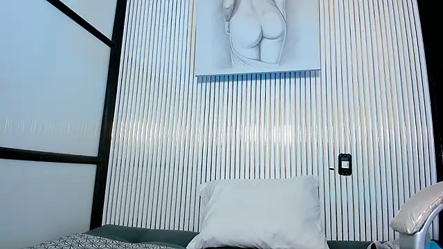 VenusColeman  online show from 02/17/26, 08:37