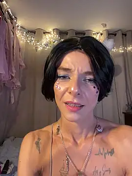 Olivia-Brooks online show from 02/17/26, 07:42