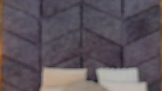 AnnieRouse   online show from 03/18/26, 11:57