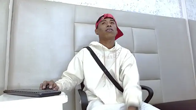 TonnyMarck online show from 02/27/26, 02:33