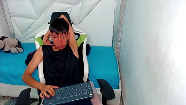 Liarr  online show from 03/10/26, 08:14